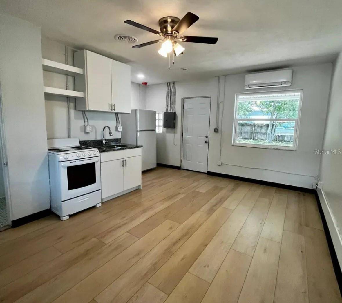 Largo, FL 33770,707 ROSERY RD NW #3
