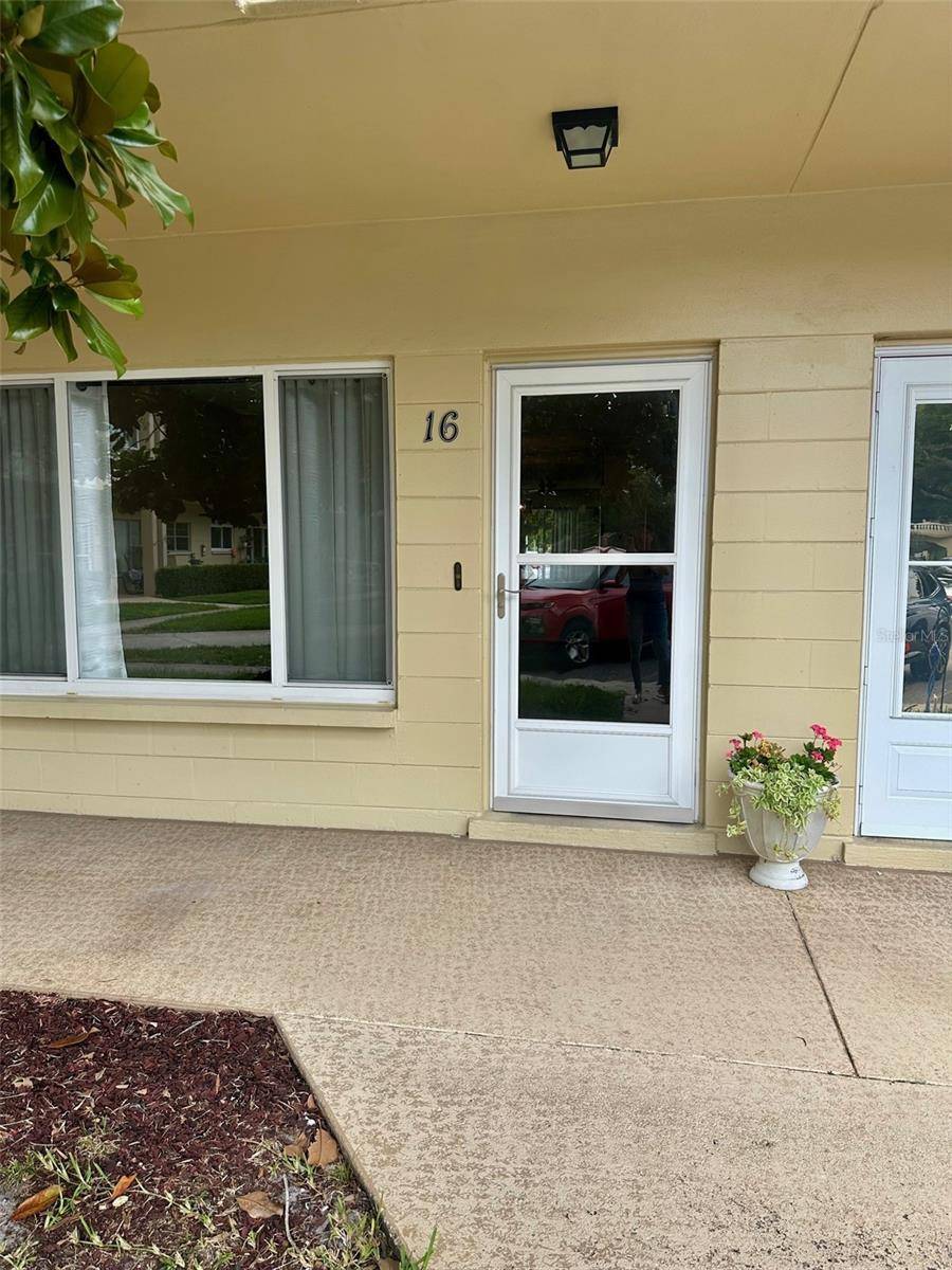 Clearwater, FL 33763,2360 IRISH LN #16