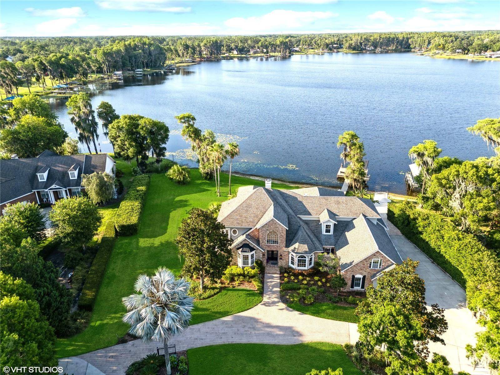 Lutz, FL 33548,919 BALLINGER RD