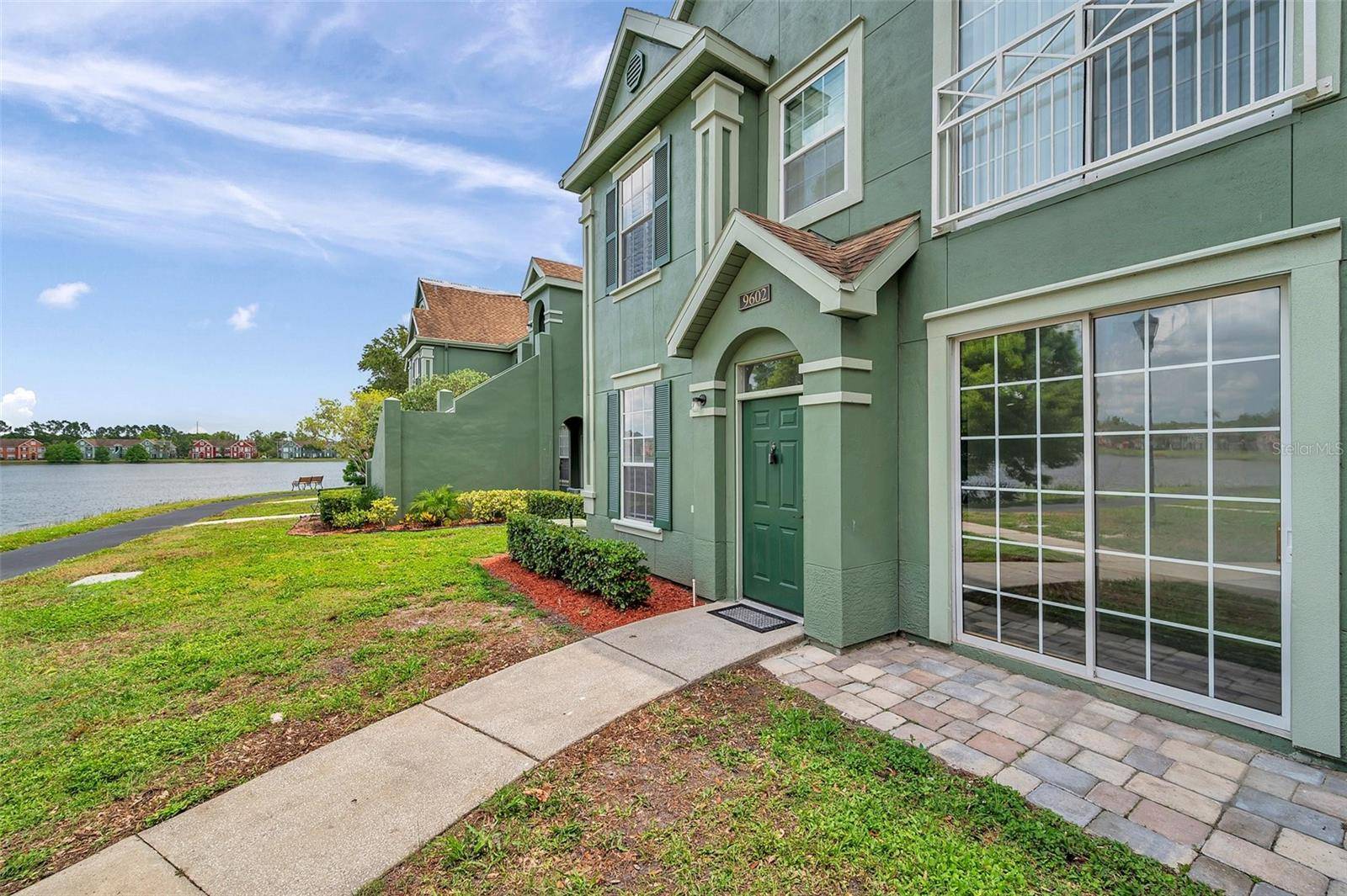 Tampa, FL 33626,9602 LAKE CHASE ISLAND WAY #9602