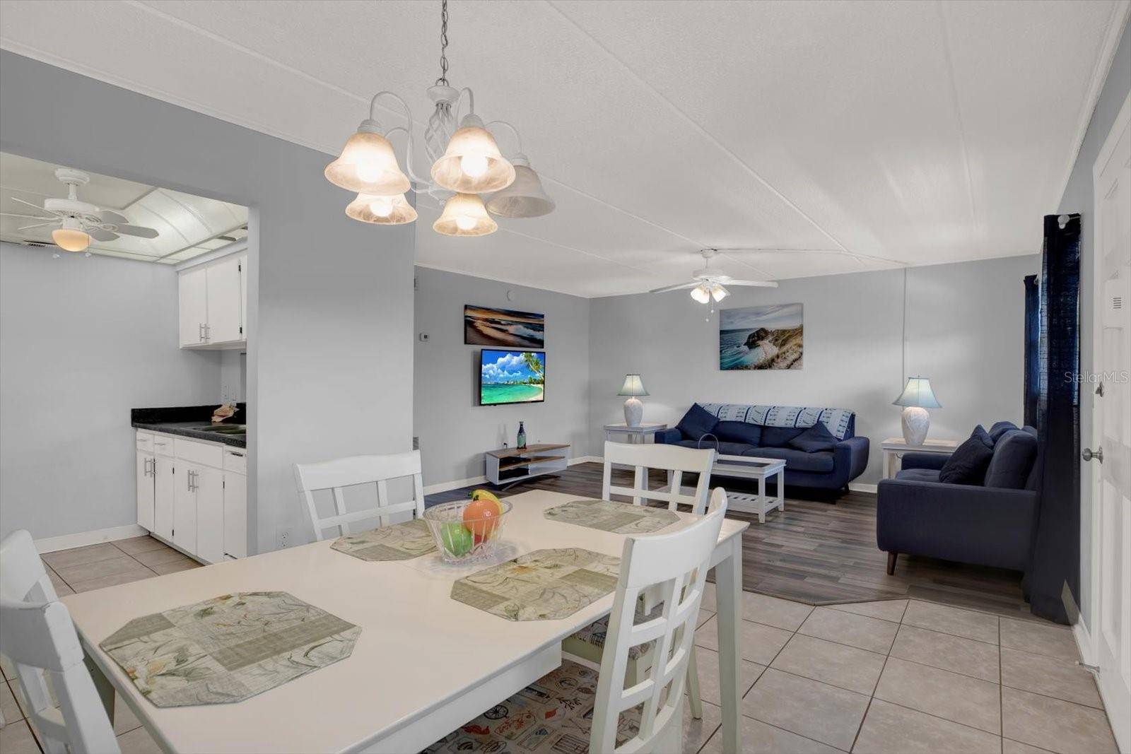 Largo, FL 33774,12760 INDIAN ROCKS RD #578