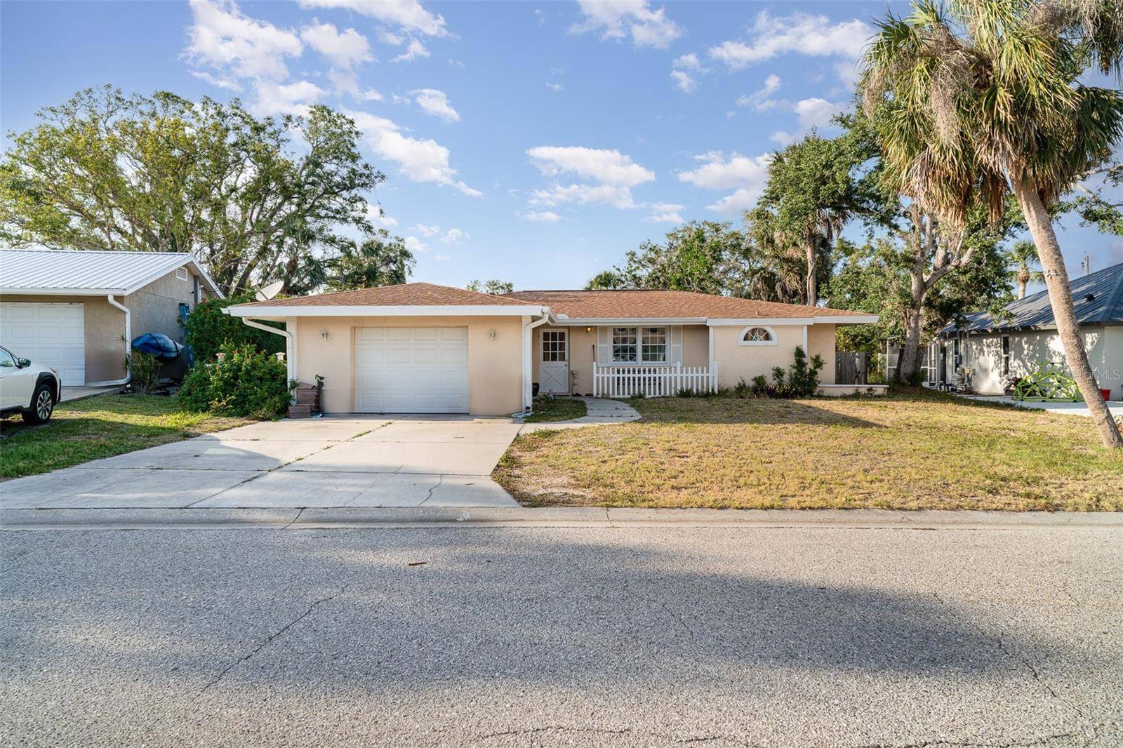 Nokomis, FL 34275,504 CASAS BONITAS DR