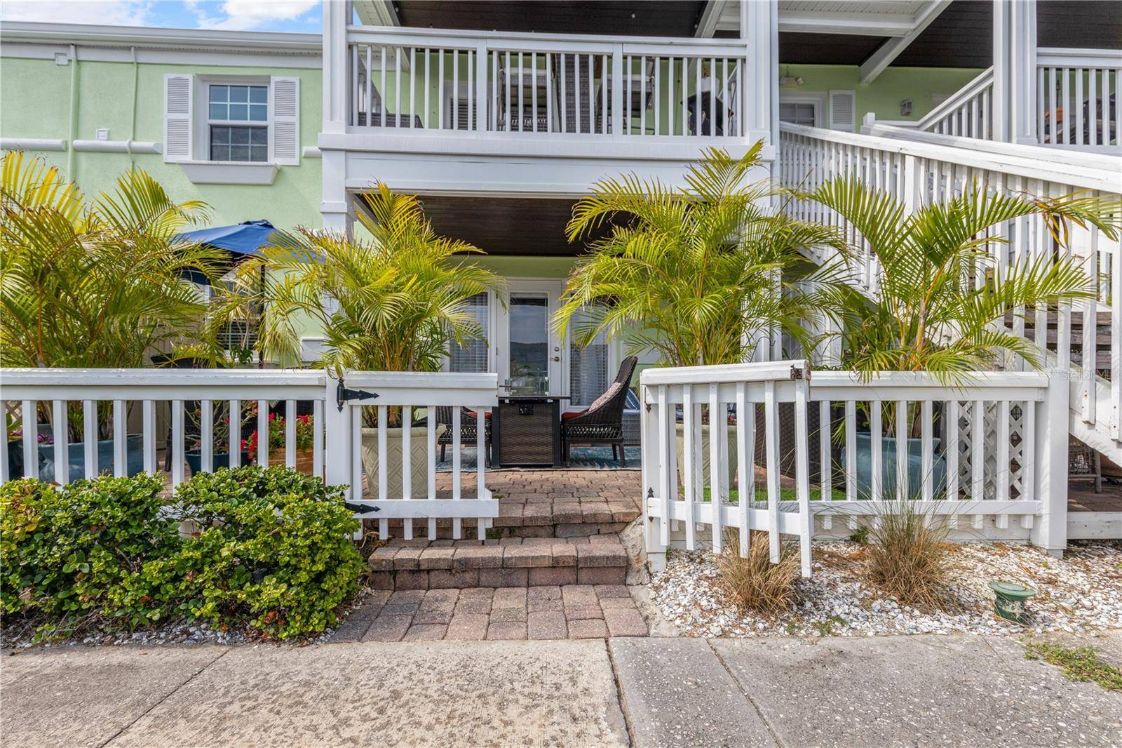 St Petersburg, FL 33705,5012 STARFISH DR SE #B