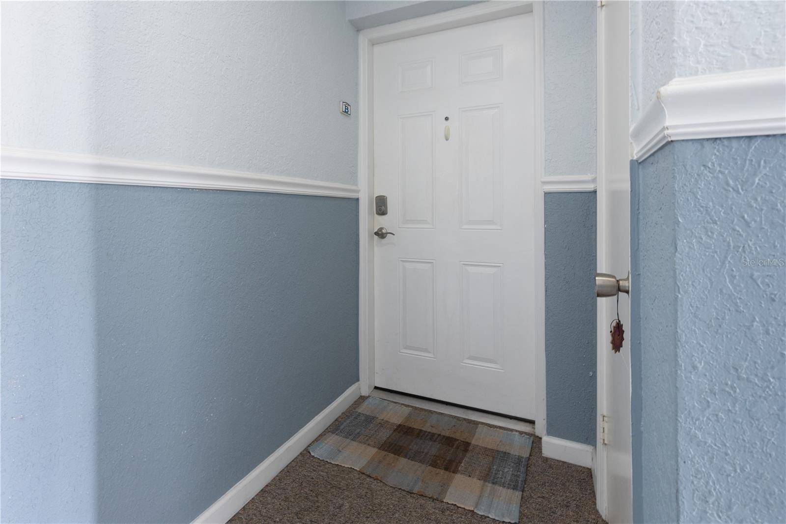 St Petersburg, FL 33705,5012 STARFISH DR SE #B