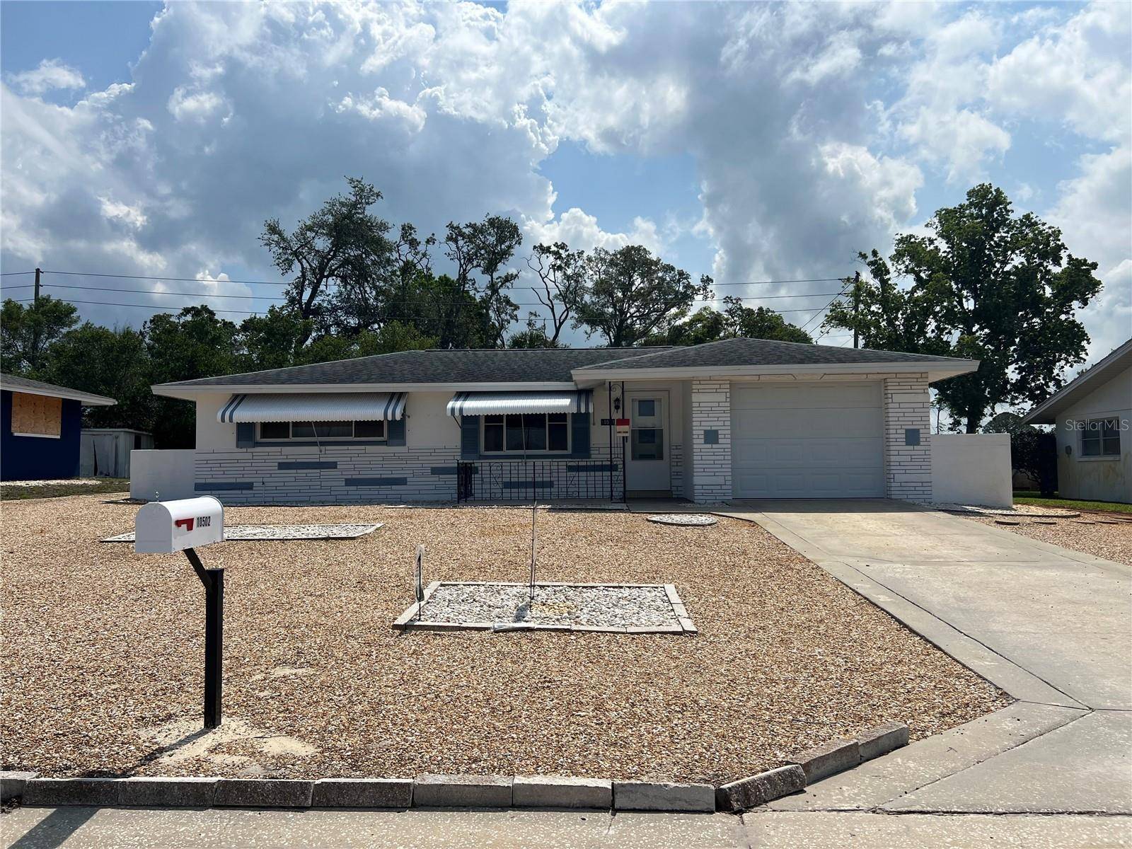 Port Richey, FL 34668,10502 LABURNUM DR