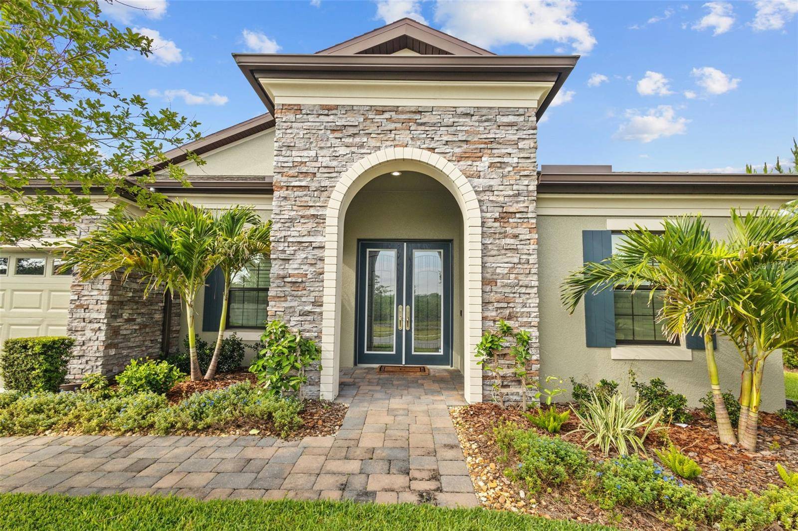 Land O Lakes, FL 34637,21642 EMORY OAK PL