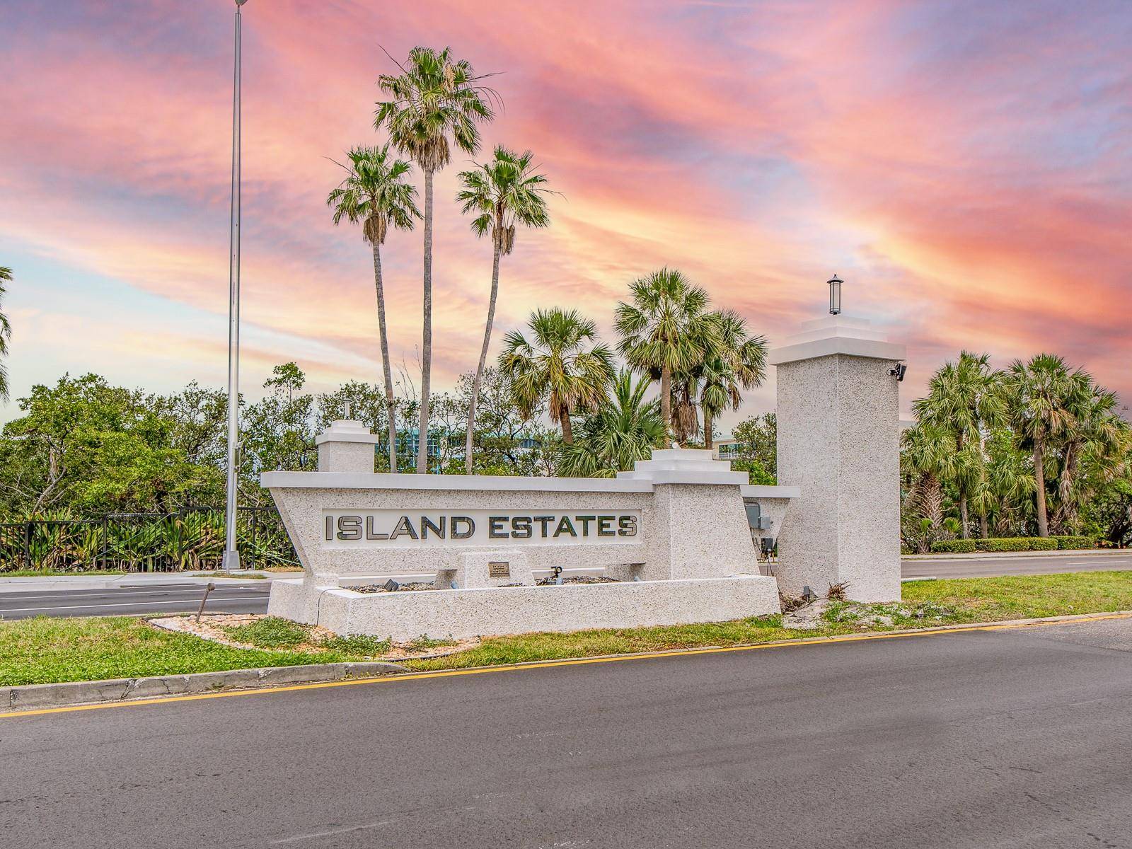 Clearwater Beach, FL 33767,51 ISLAND WAY #503