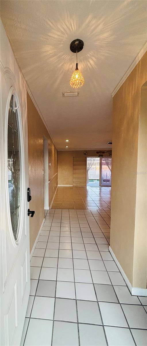 Palm Harbor, FL 34684,821 KAREN ST