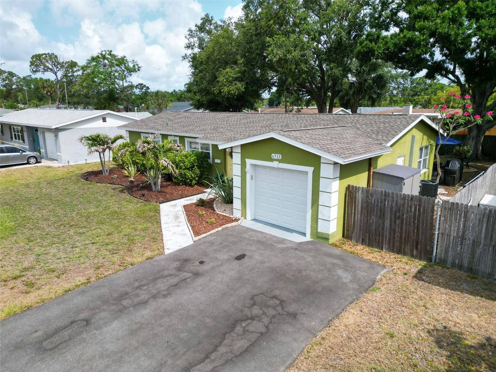 St Petersburg, FL 33710,6713 31ST AVE N