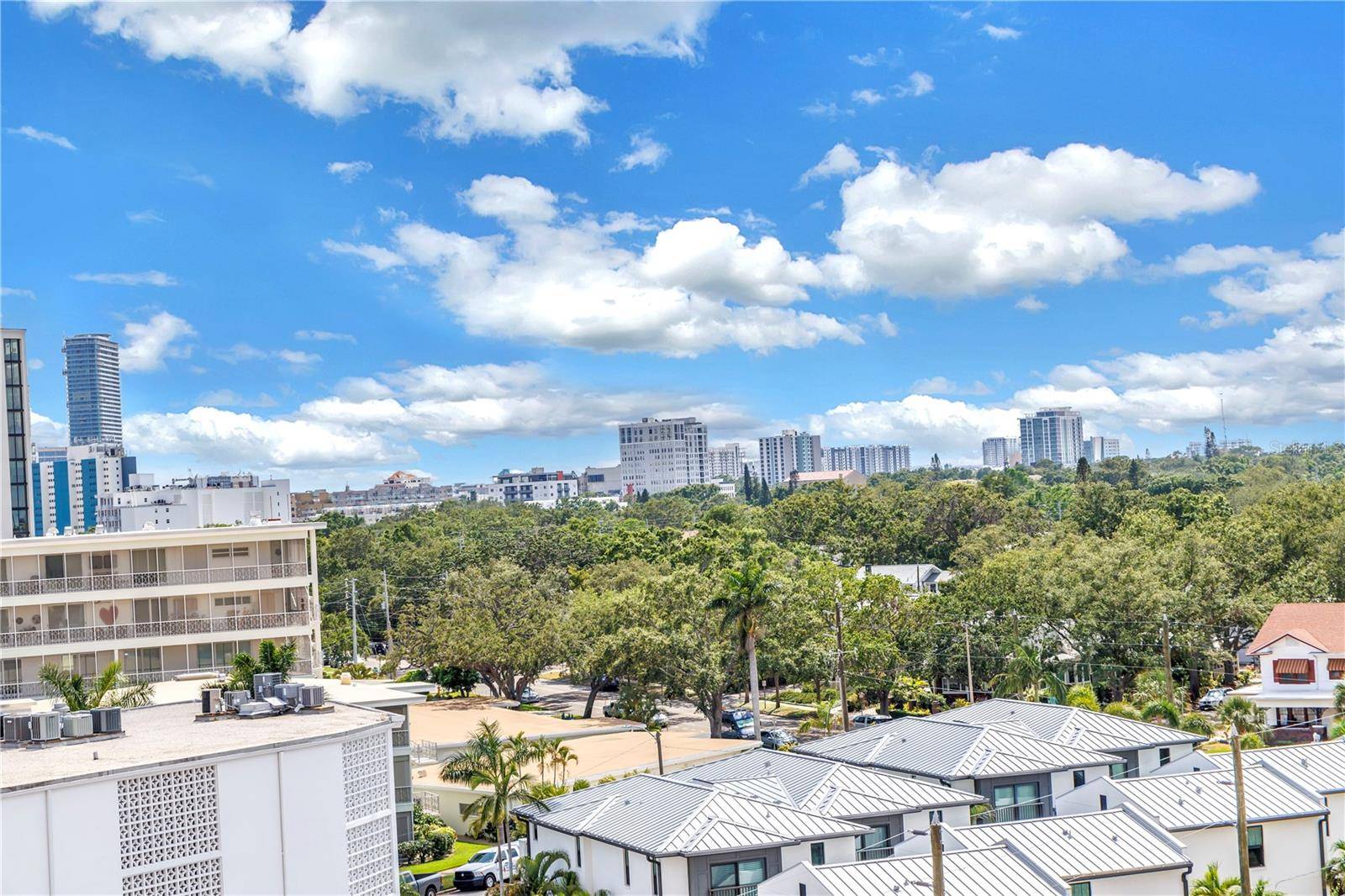 St Petersburg, FL 33701,1120 N SHORE DR NE #804