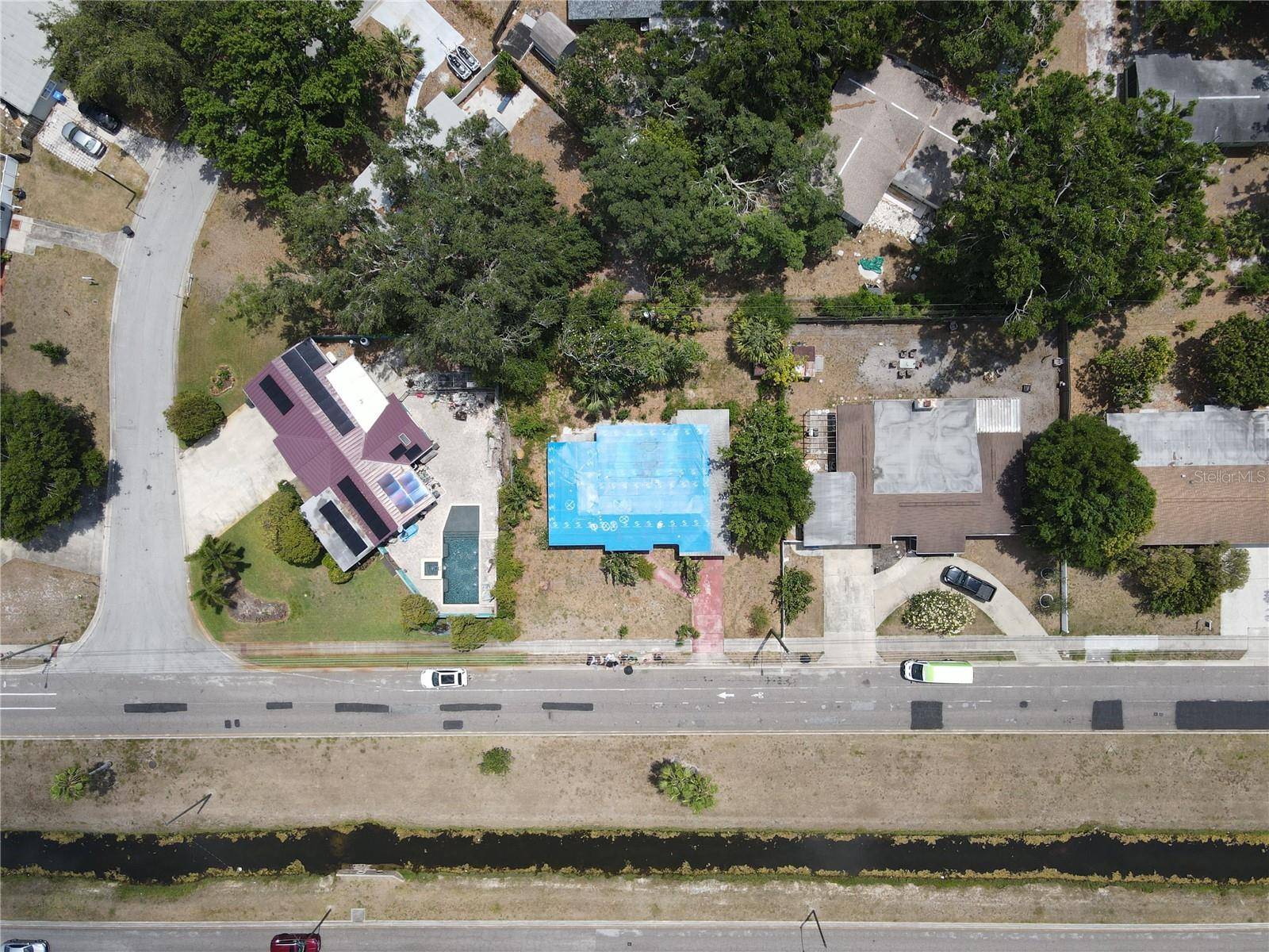St Petersburg, FL 33702,6715 16TH ST N
