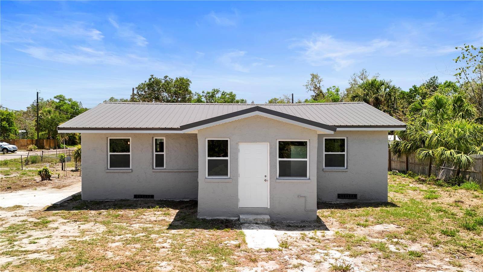 Gibsonton, FL 33534,11009 SPIVEY RD #1
