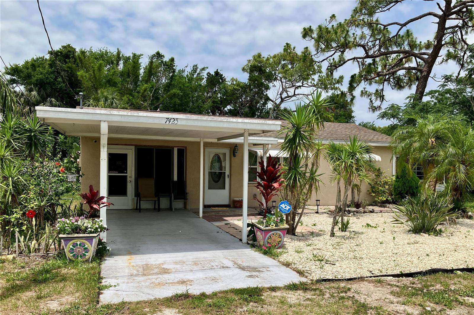 Hudson, FL 34667,7425 W MARYLAND AVE W