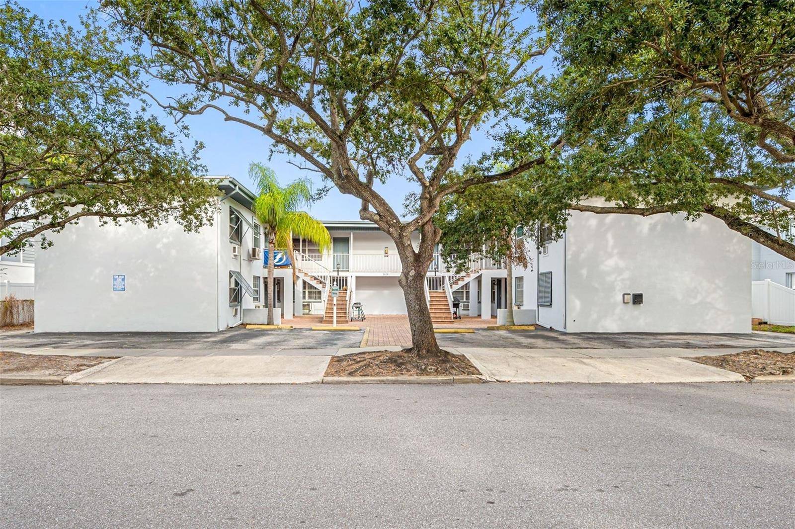 Tampa, FL 33606,211 DANUBE AVE #1