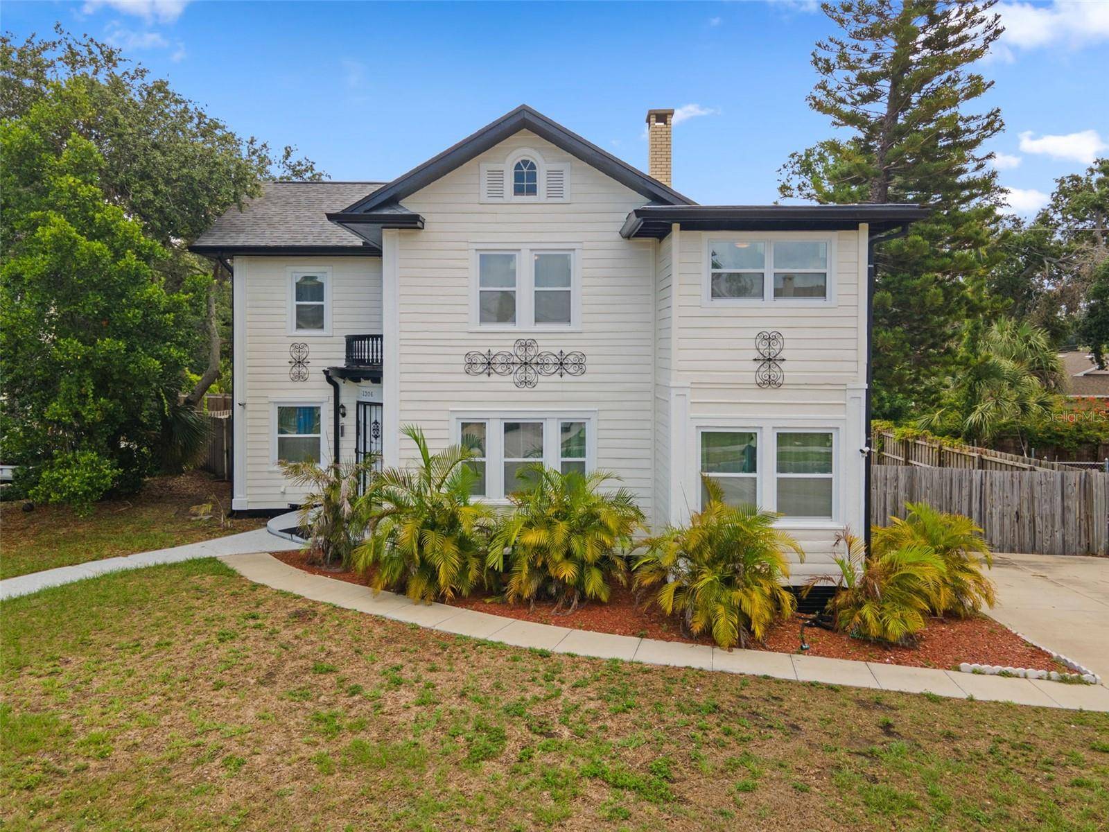 St Petersburg, FL 33712,2306 TRELAIN DR S