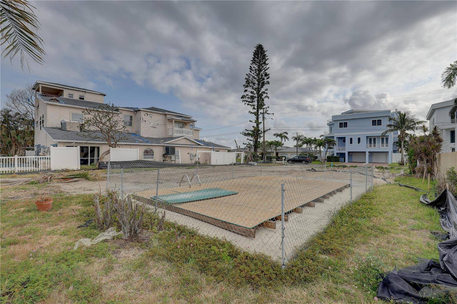 Treasure Island, FL 33706,11100 5TH ST E