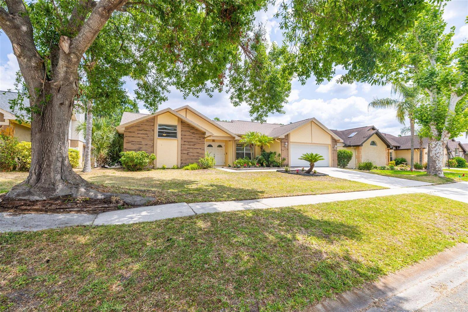 Valrico, FL 33596,1426 BUCKNER RD