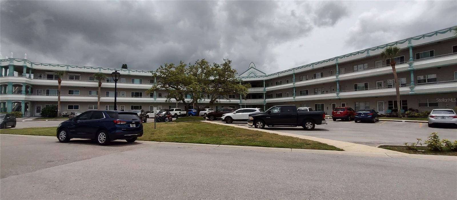 Clearwater, FL 33763,2371 ISRAELI DR #69