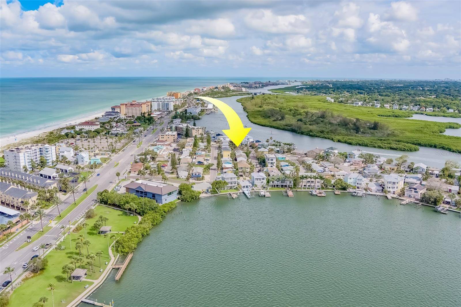 Redington Shores, FL 33708,18198 3RD ST E