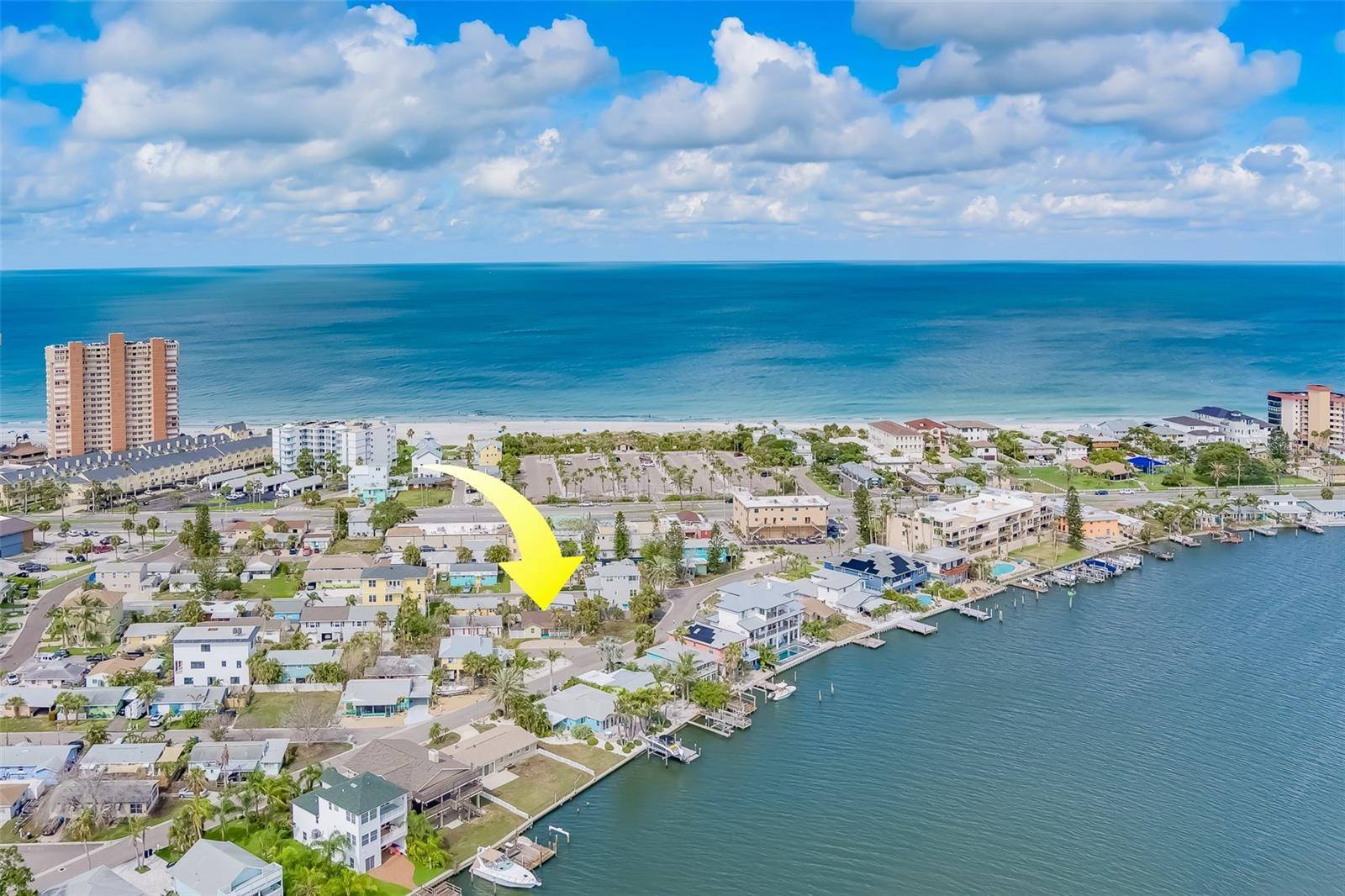 Redington Shores, FL 33708,18198 3RD ST E