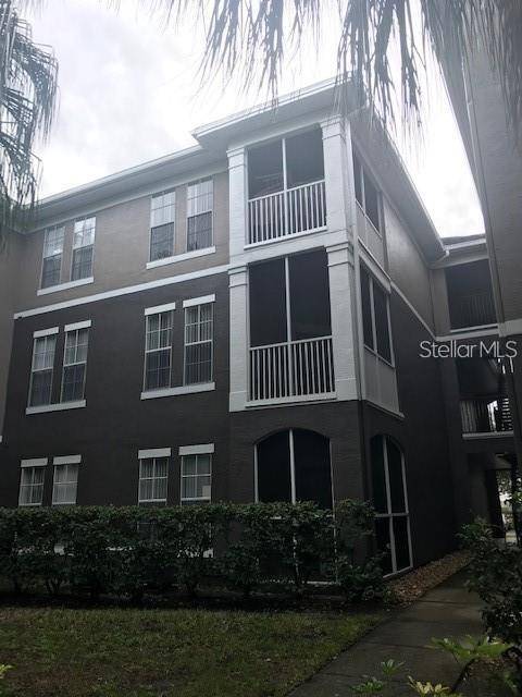 Tampa, FL 33619,9320 CRESCENT LOOP CIR #304