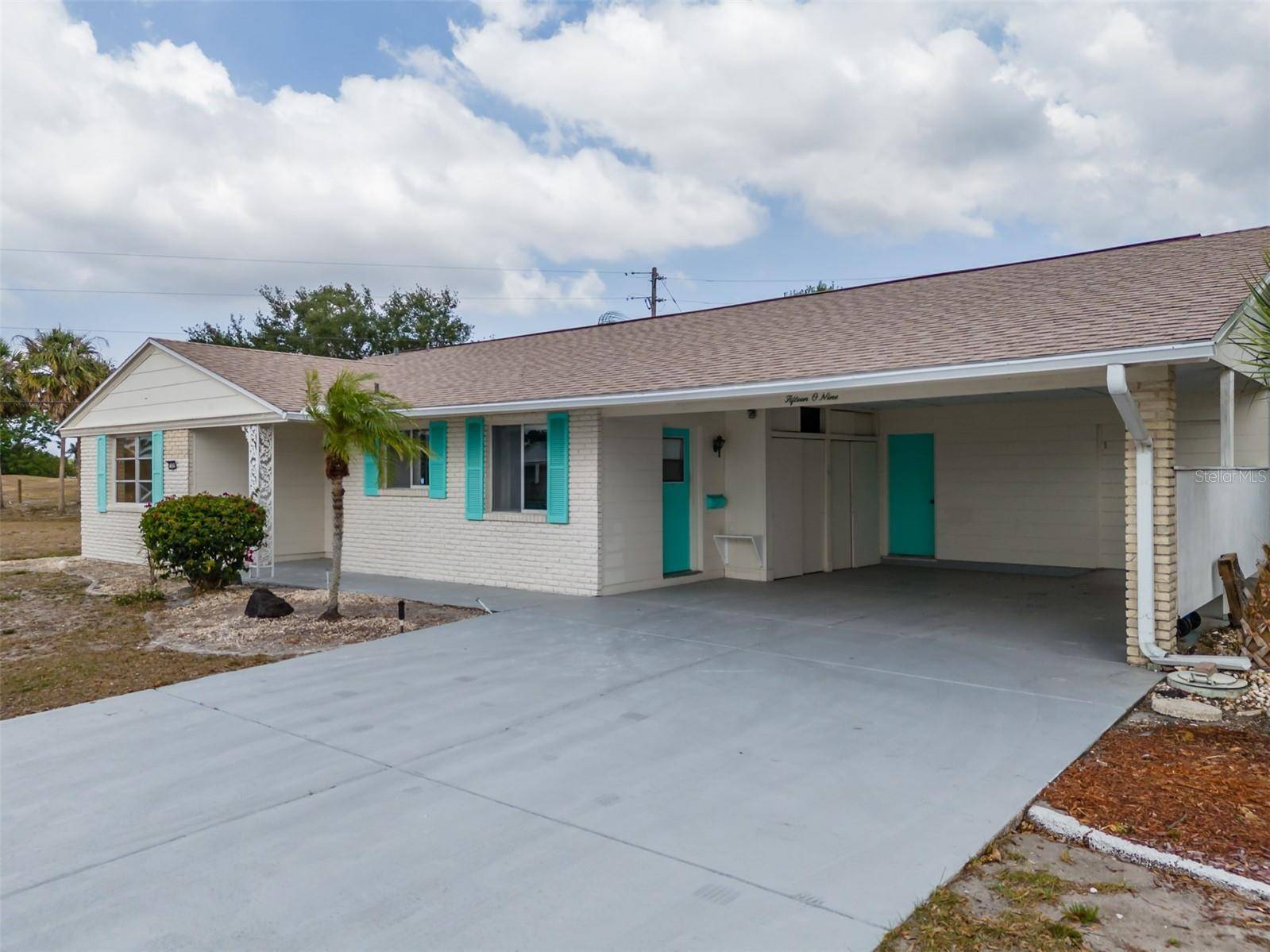 Sun City Center, FL 33573,1509 CHERRY HILLS DR