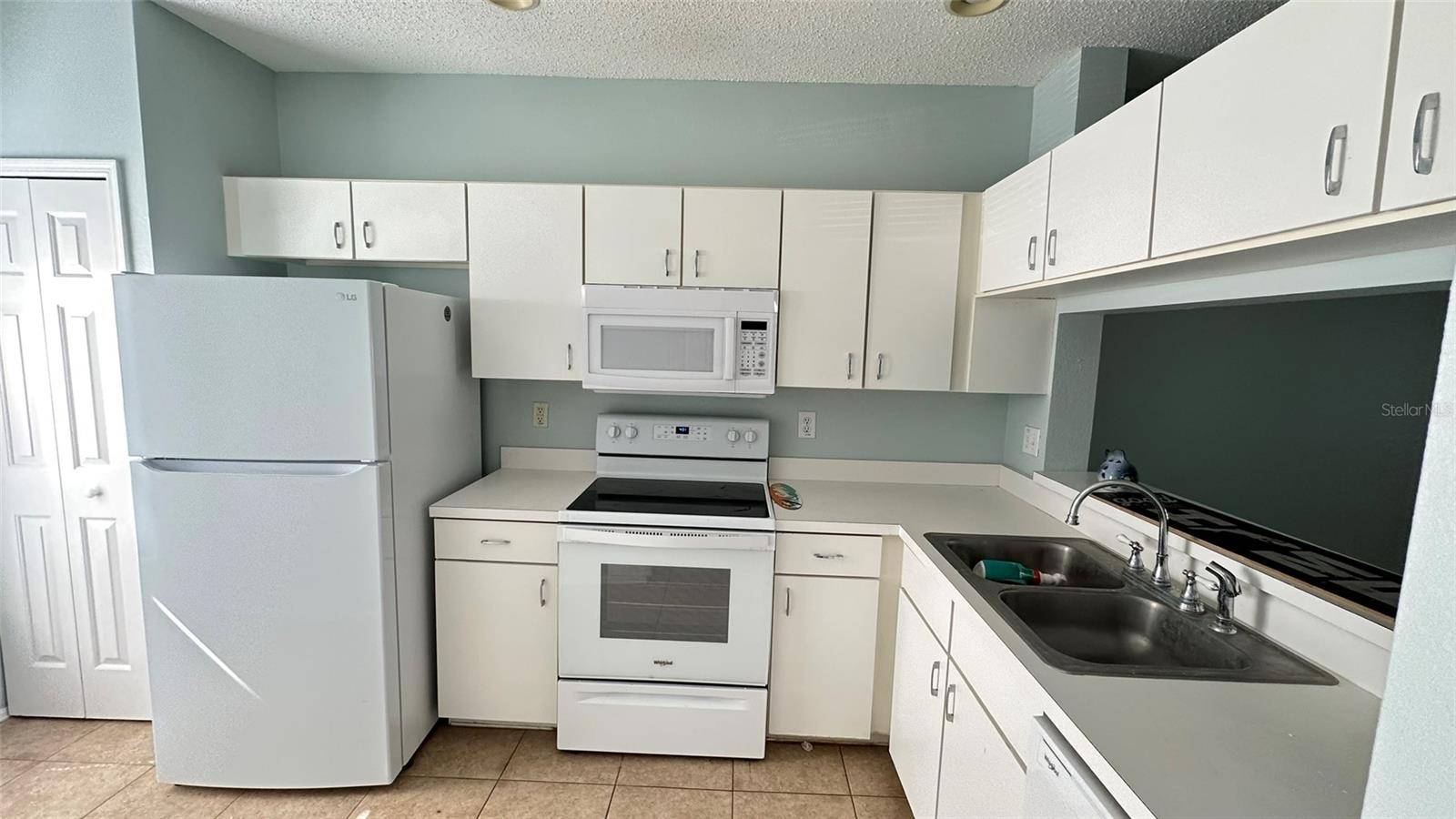 Wesley Chapel, FL 33543,1400 COSTA MESA DR