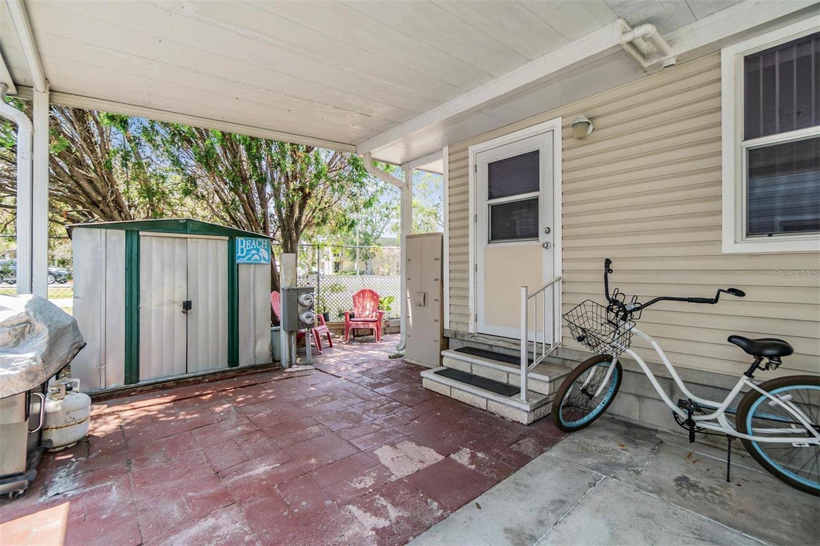 Dunedin, FL 34698,605 MICHIGAN BLVD #55