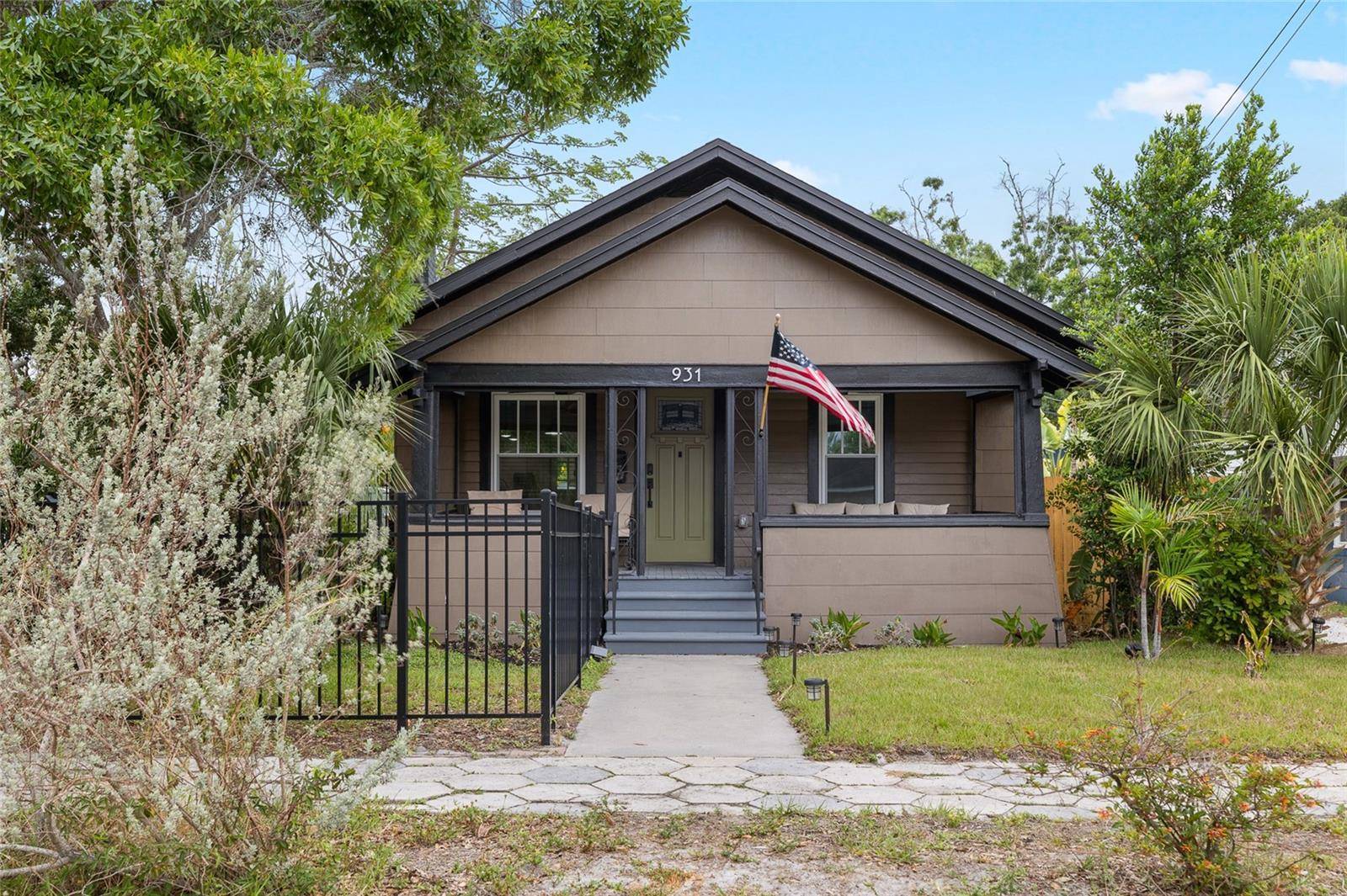 St Petersburg, FL 33704,931 28TH AVE N