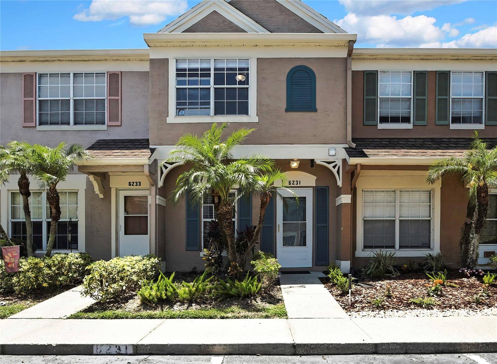 Tampa, FL 33615,6231 BAYSIDE KEY DR