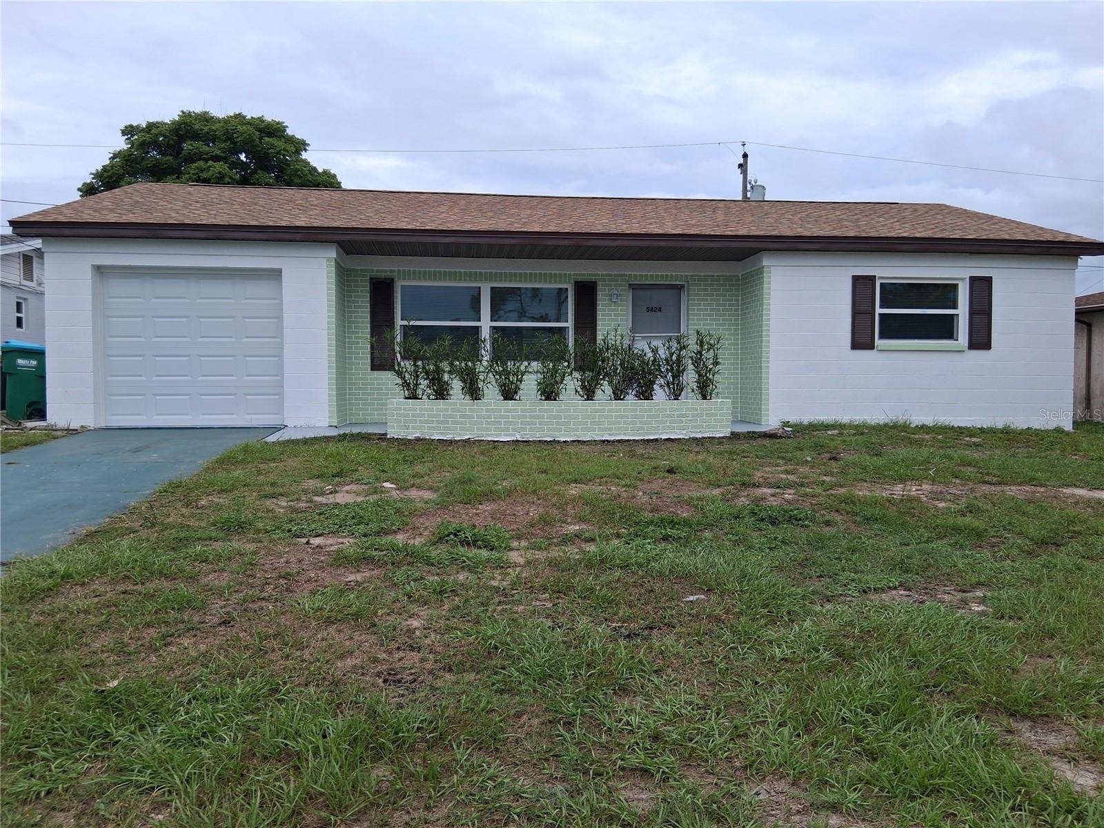New Port Richey, FL 34652,5424 DRIFT TIDE DR