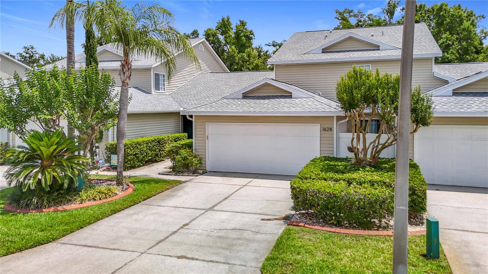 Lutz, FL 33549,1628 LULLWATER LN