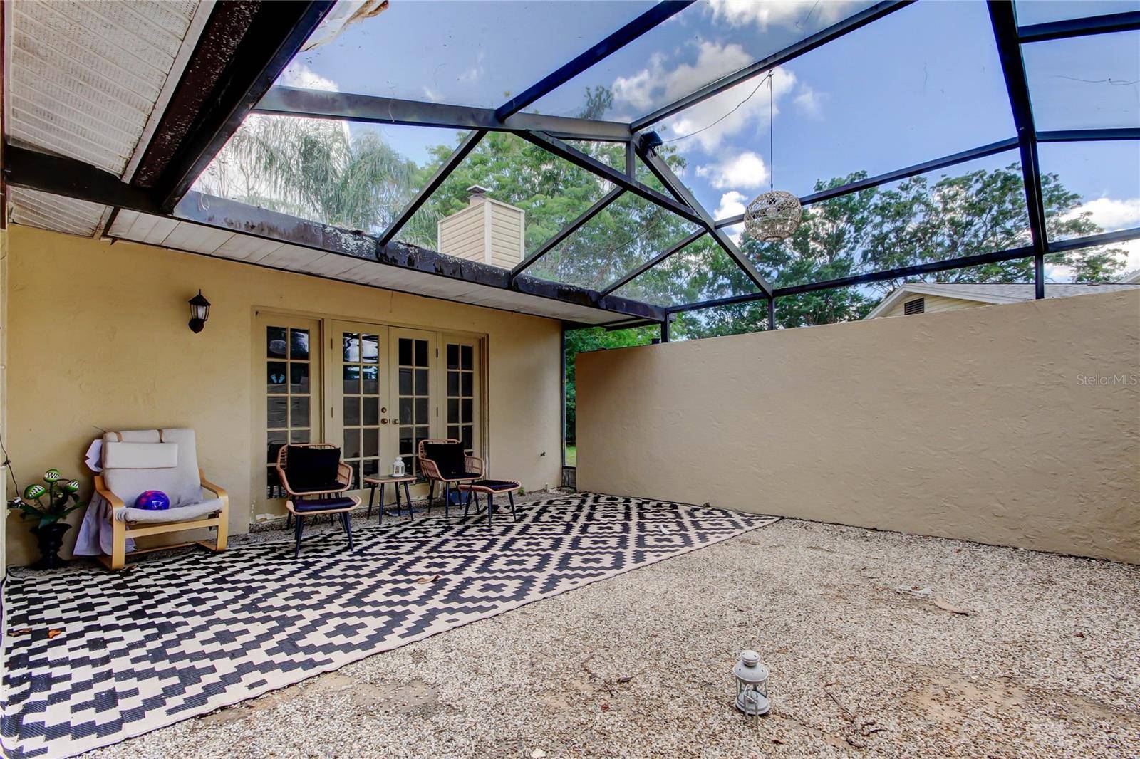 Tampa, FL 33624,4908 ROCKLEDGE CIR