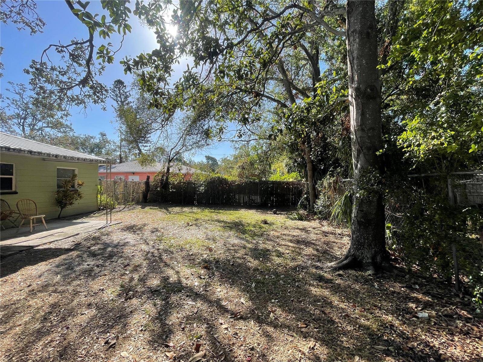 Gulfport, FL 33707,2221 YORK ST S