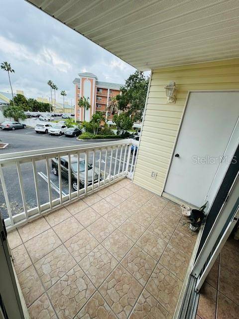 St Petersburg, FL 33710,6931 STONES THROW CIR N #5210