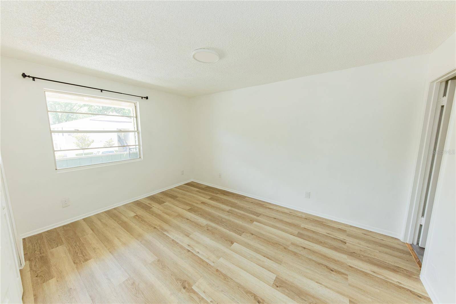 Brandon, FL 33510,213 RED CEDAR PL #213