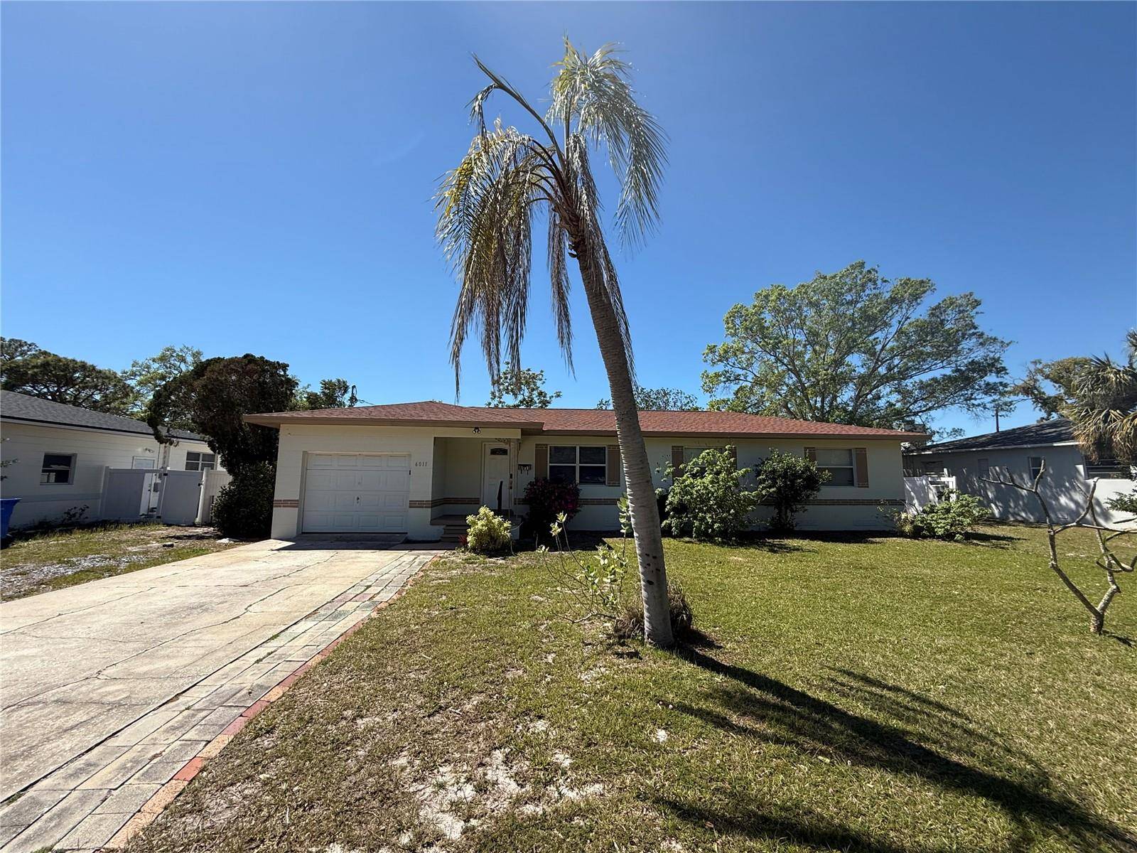 St Petersburg, FL 33705,6011 4TH ST S