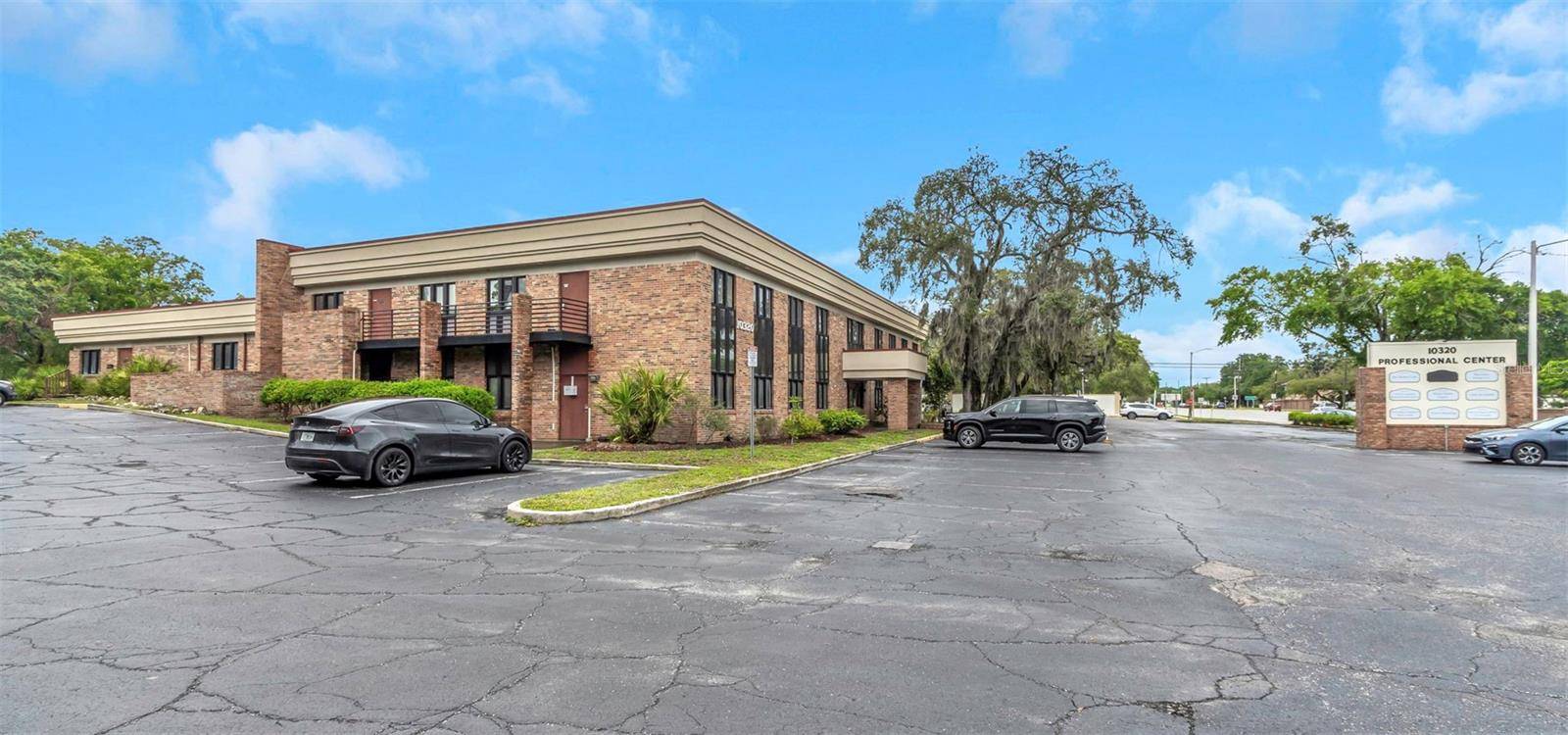 Temple Terrace, FL 33617,10320 N 56TH ST #120