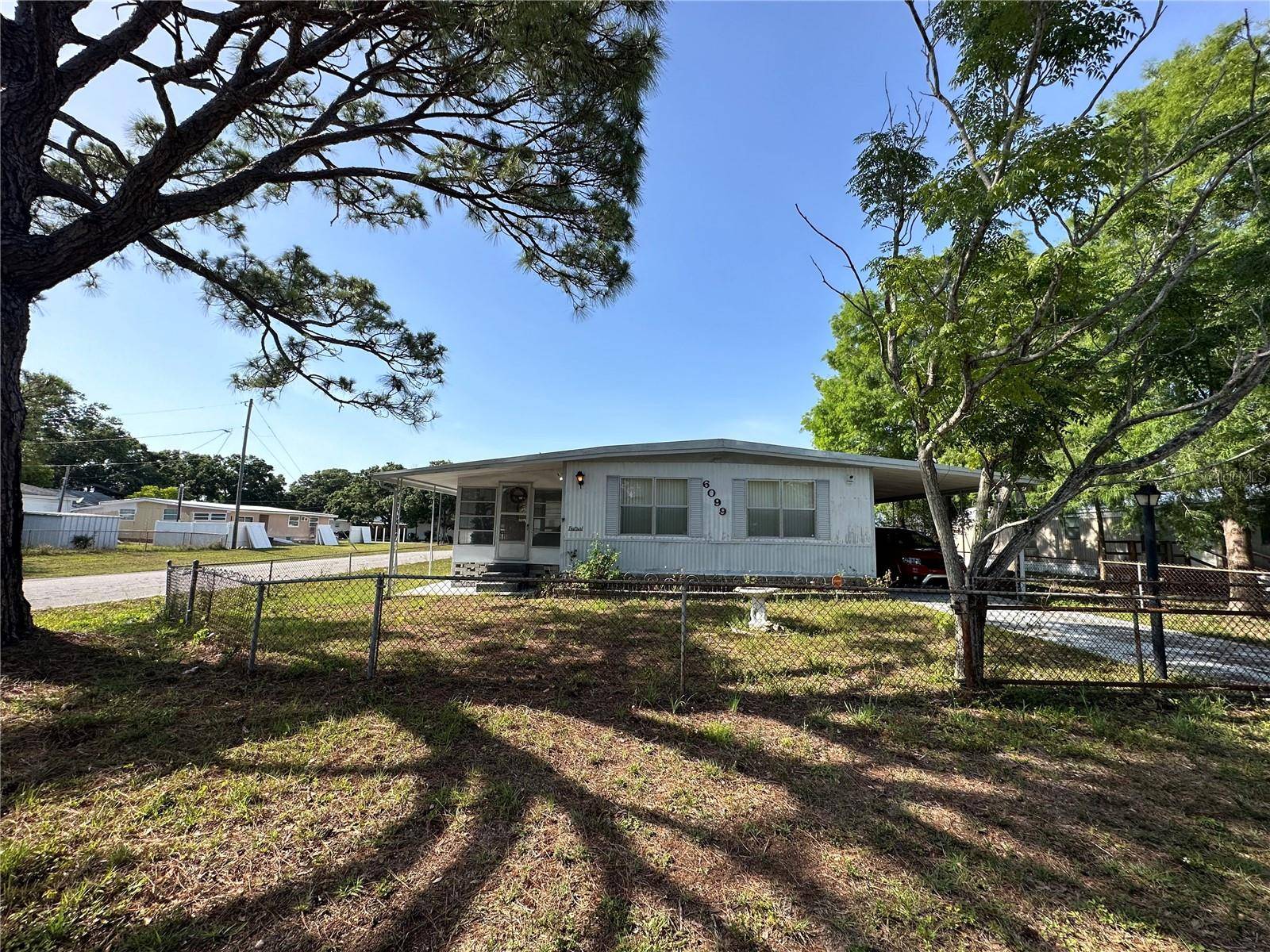 Pinellas Park, FL 33782,6099 107TH AVE N