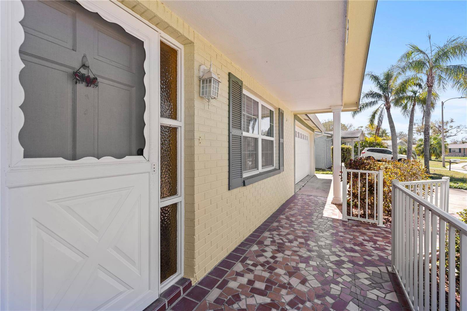 Holiday, FL 34691,2004 ESSEX DR