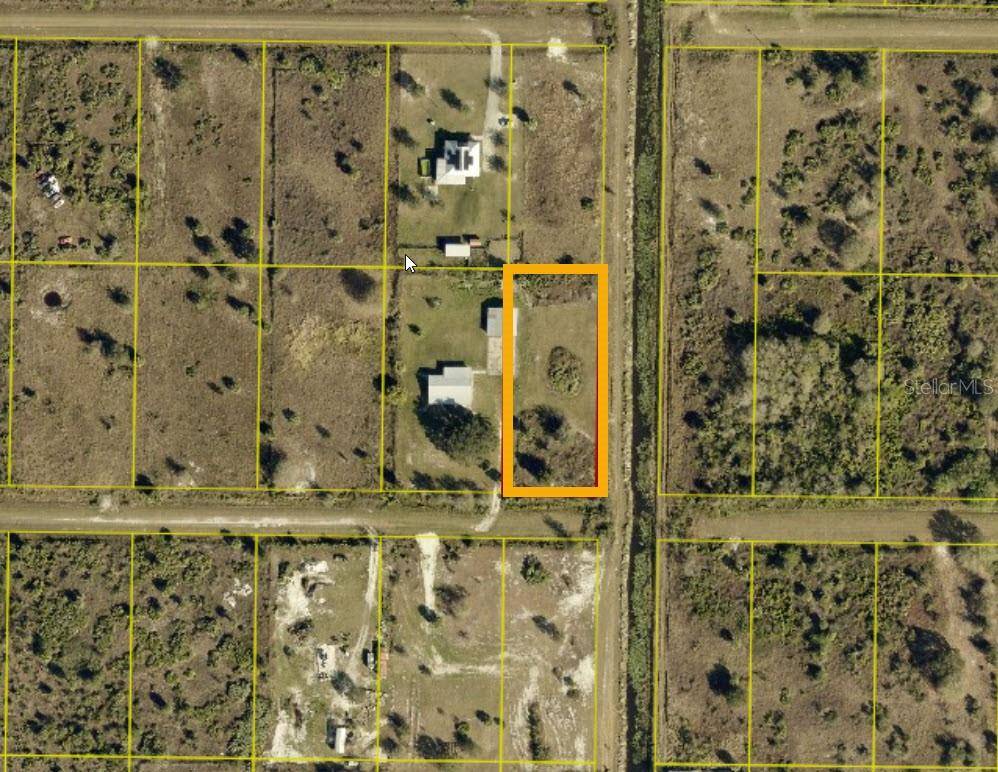 Okeechobee, FL 34972,15207 NW 260TH ST