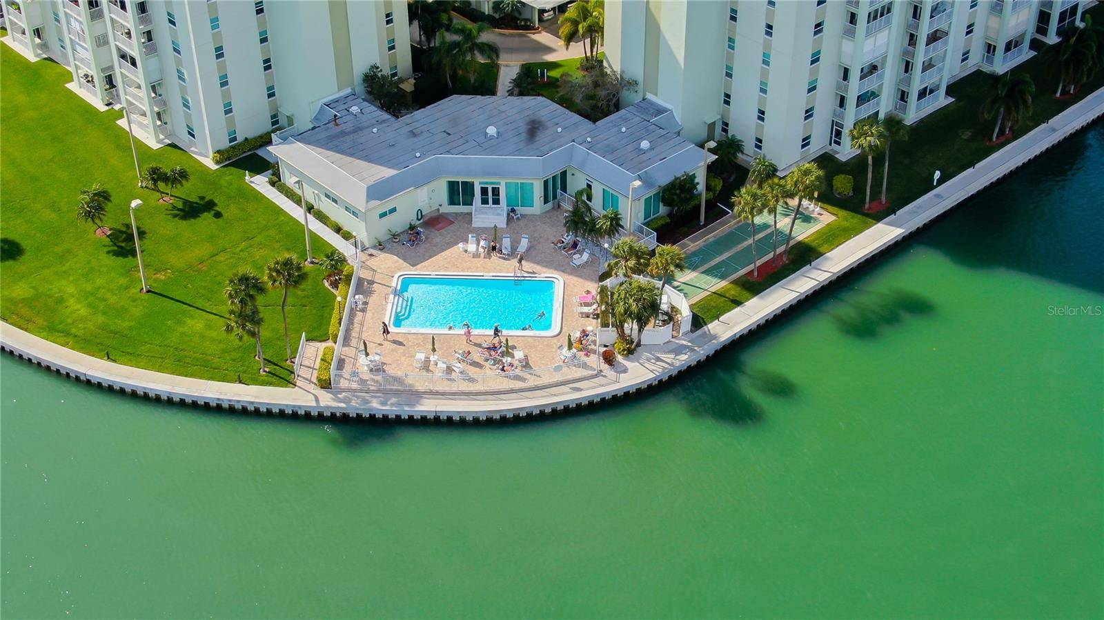 St Petersburg, FL 33706,420 64TH AVE #1206E