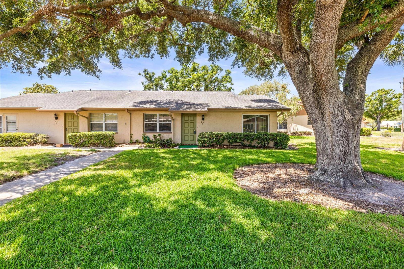 Sun City Center, FL 33573,1908 CANTERBURY LN #28