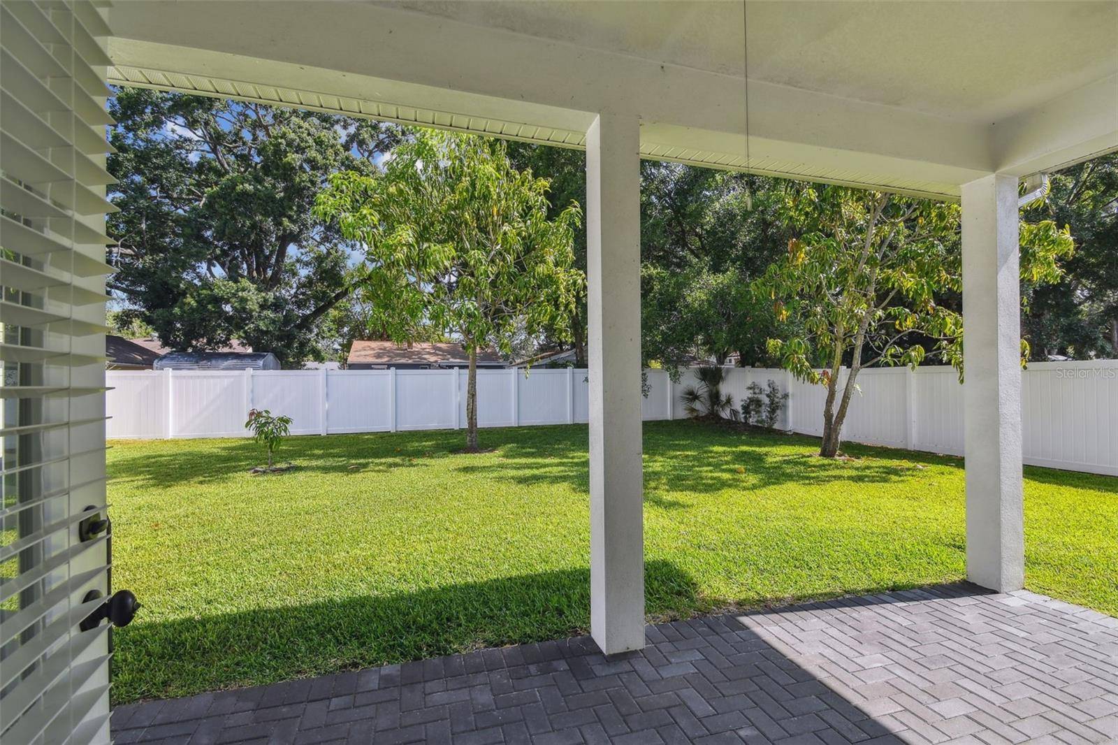 Tampa, FL 33603,807 W KENTUCKY AVE