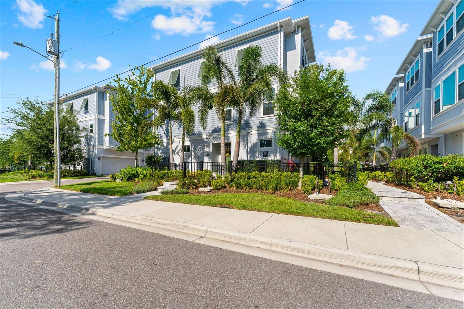 Tampa, FL 33609,202 S TAMPANIA AVE #3