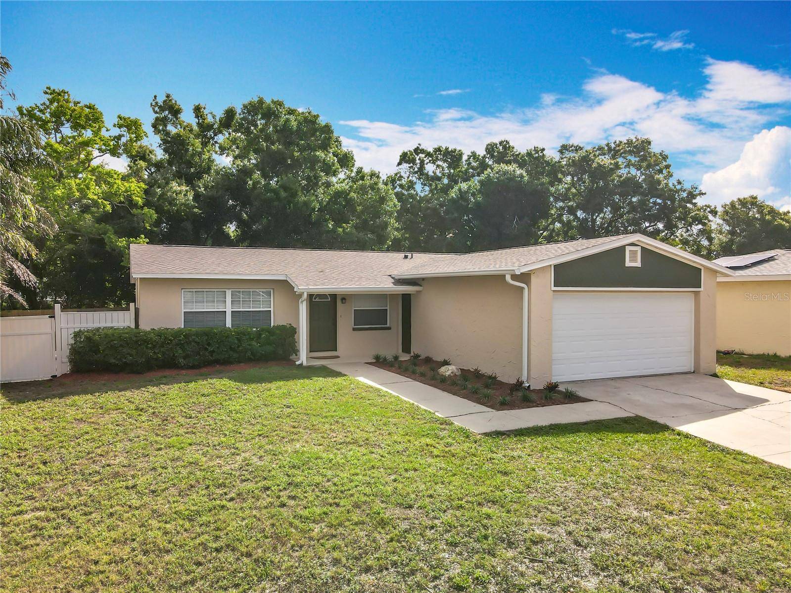 Pinellas Park, FL 33782,6521 CEDARBROOK DR S