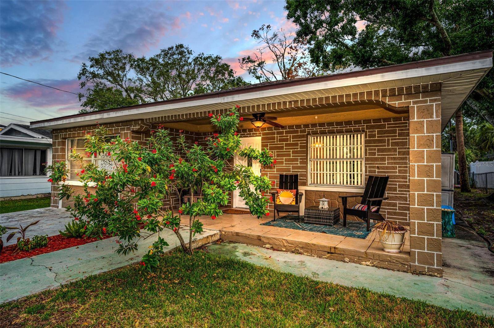 Tarpon Springs, FL 34689,314 BATH ST