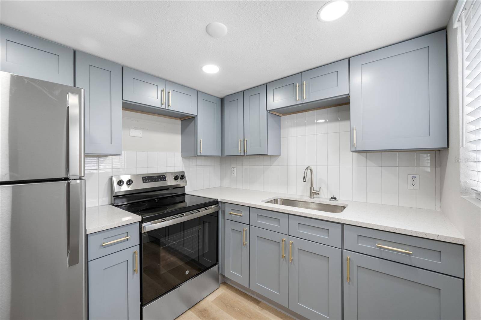 Tampa, FL 33606,155 E DAVIS BLVD #4