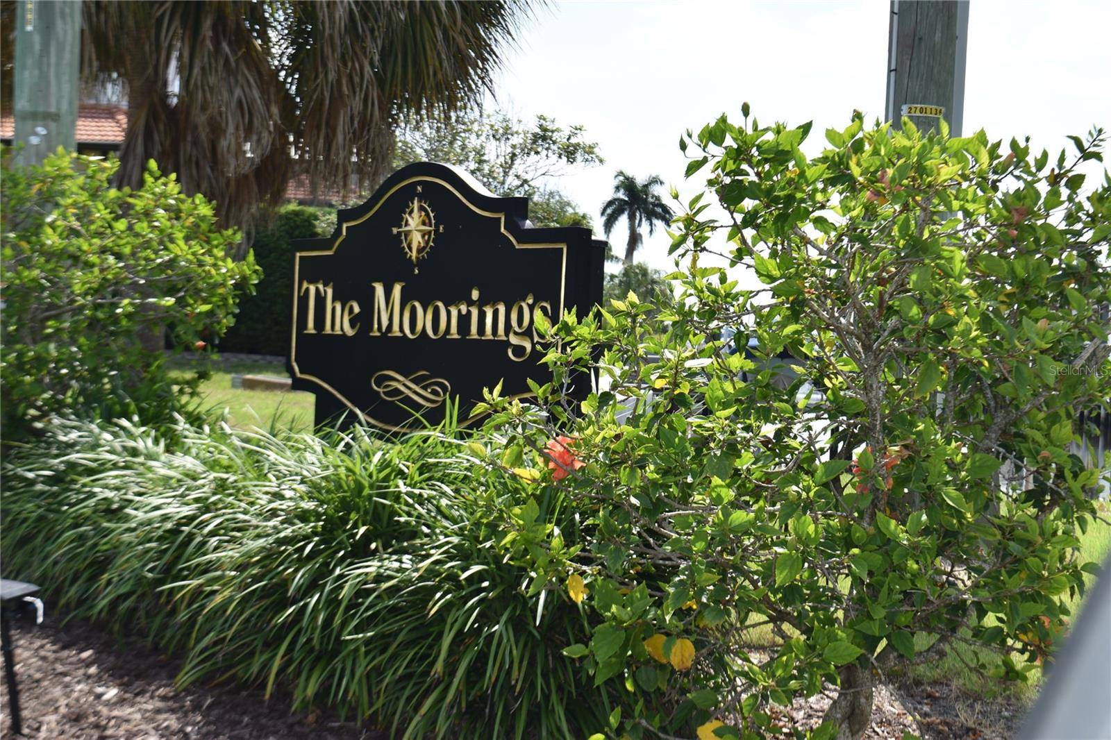 Tarpon Springs, FL 34689,420 MOORINGS COVE DR #420