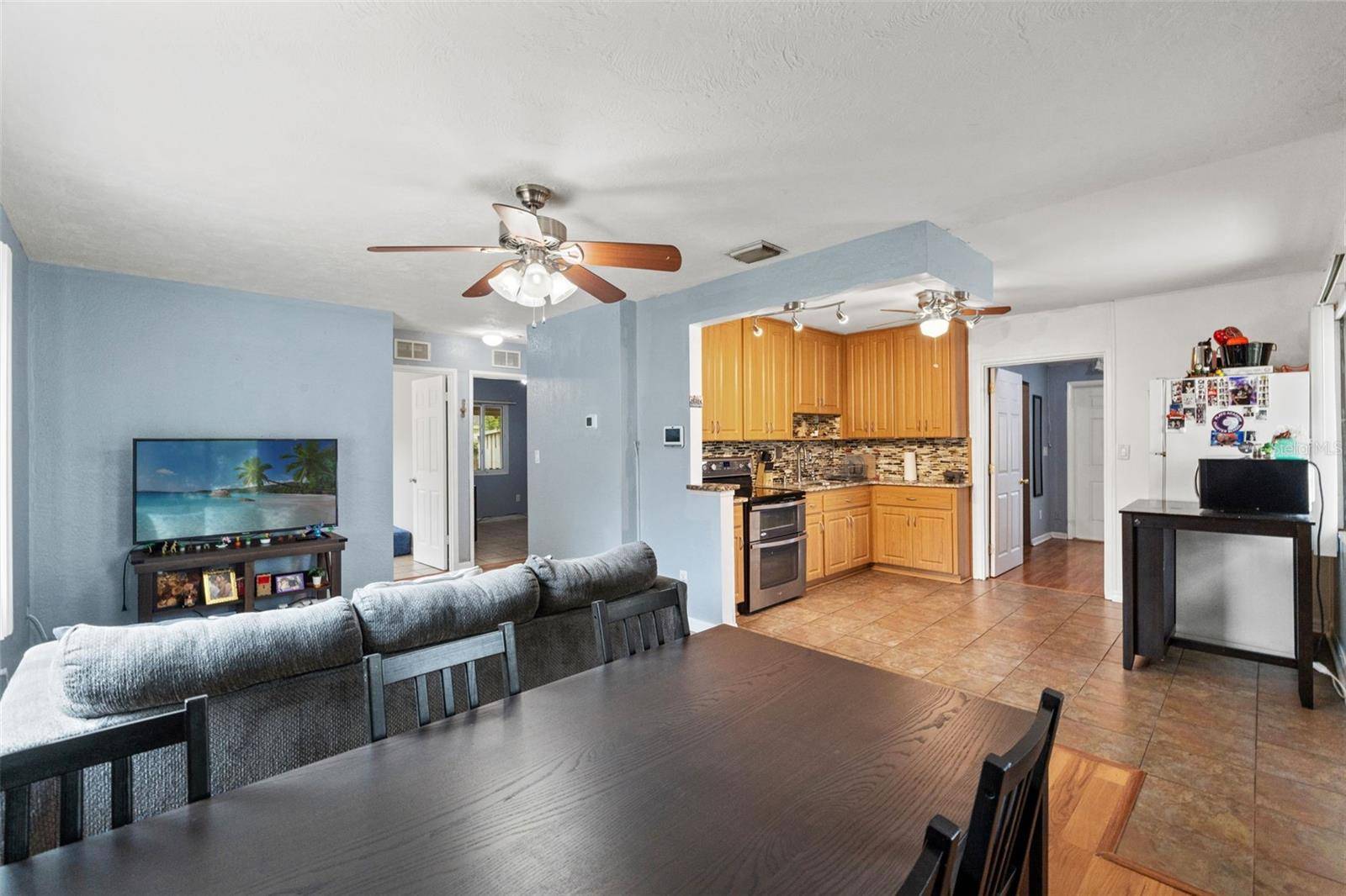 Pinellas Park, FL 33781,6982 78TH AVE N